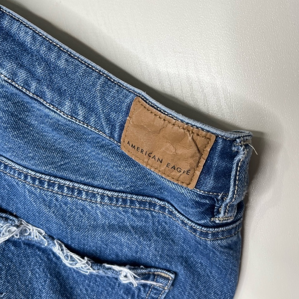 American Eagle Outfitters Blue Boyfriend Jeans Raw Hem - Picture 5 of 6